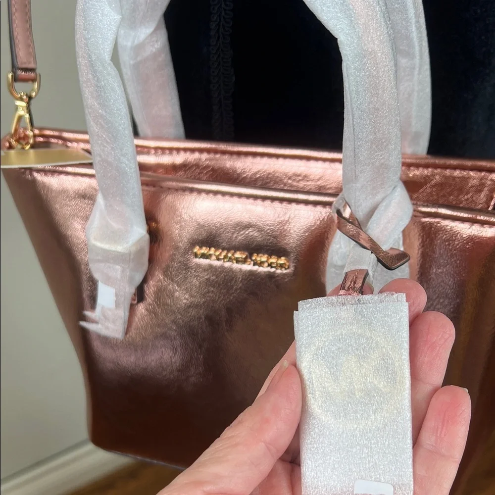 Michael Kors Metallic Pink Shoulder Bag - Picture 8 of 10